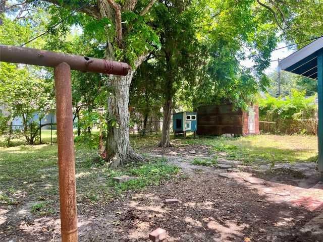 2922 Robinson Boulevard, Texas City, TX 77590