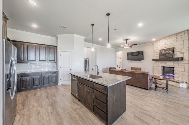 2230 County Road 2360, Decatur, TX 76234