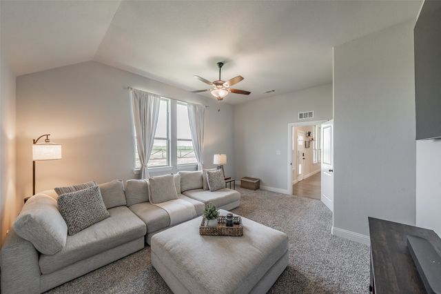 2230 County Road 2360, Decatur, TX 76234