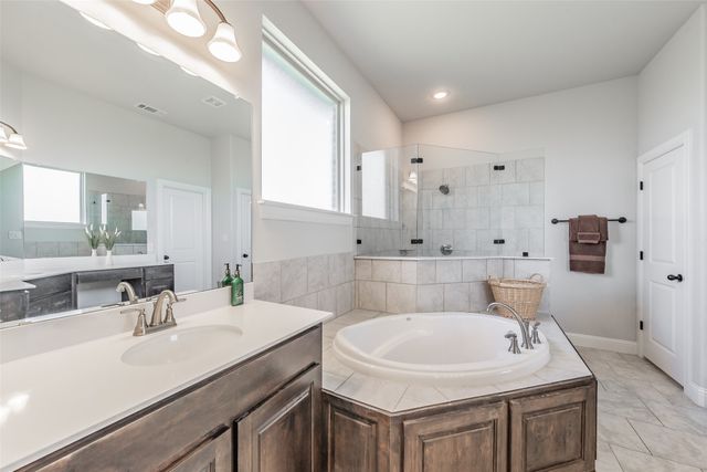 2230 County Road 2360, Decatur, TX 76234