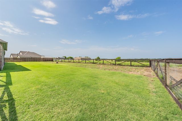 2230 County Road 2360, Decatur, TX 76234
