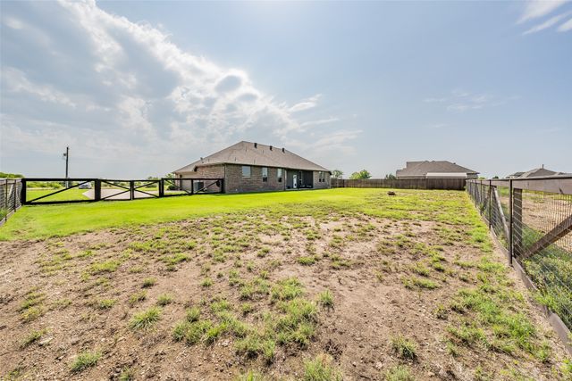 2230 County Road 2360, Decatur, TX 76234