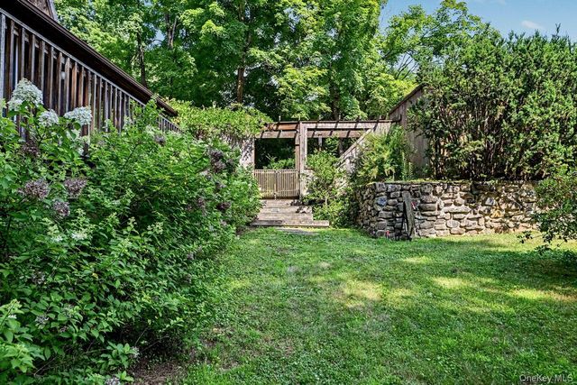 394 N Salem Road, Brewster, NY 10509
