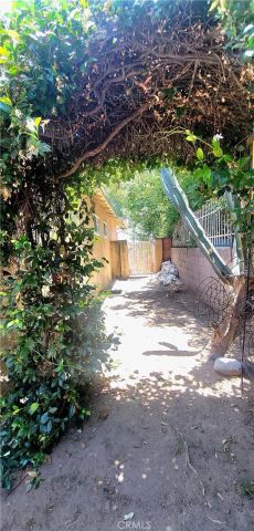 2570 W 6th Street, San Bernardino, CA 92410