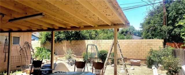 2570 W 6th Street, San Bernardino, CA 92410