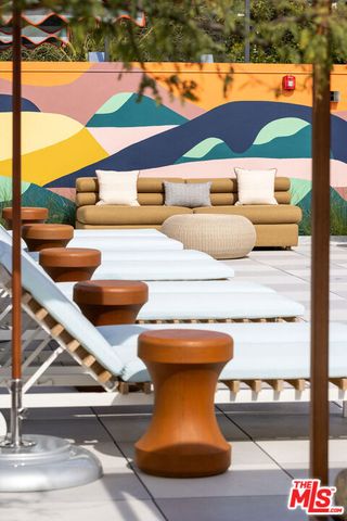 7617 Santa Monica Boulevard 323, West Hollywood, CA 90046
