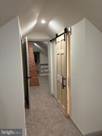 207 E LEHMAN ST, Lebanon, PA 17046