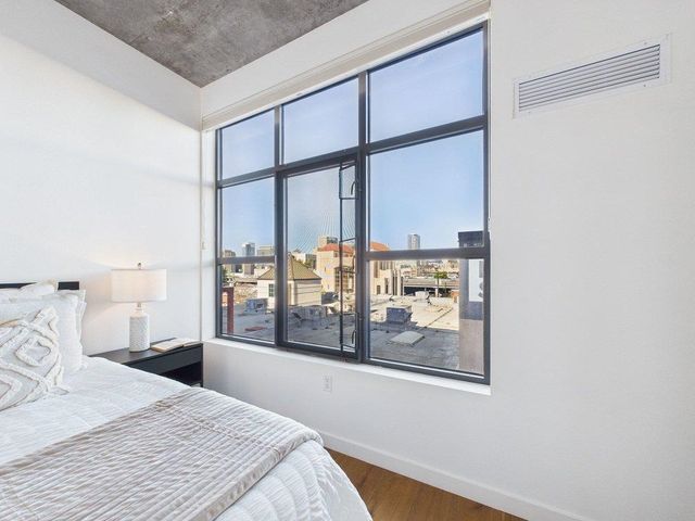 288 3Rd St 505, Oakland, CA 94607