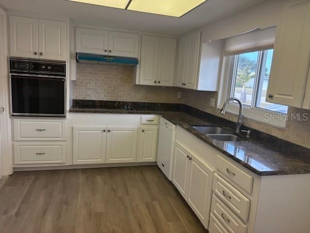 600 S NEPONSIT DRIVE, Venice, FL 34293