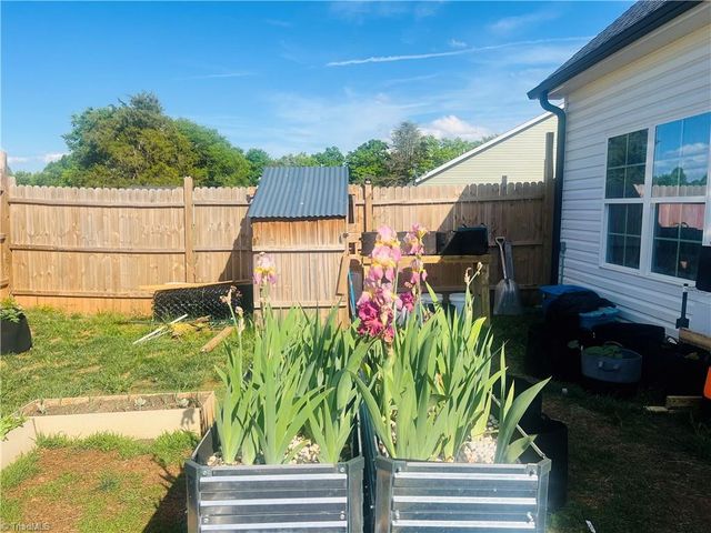 729 Deadmon Road, Mocksville, NC 27028