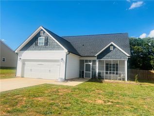 729 Deadmon Road, Mocksville, NC 27028
