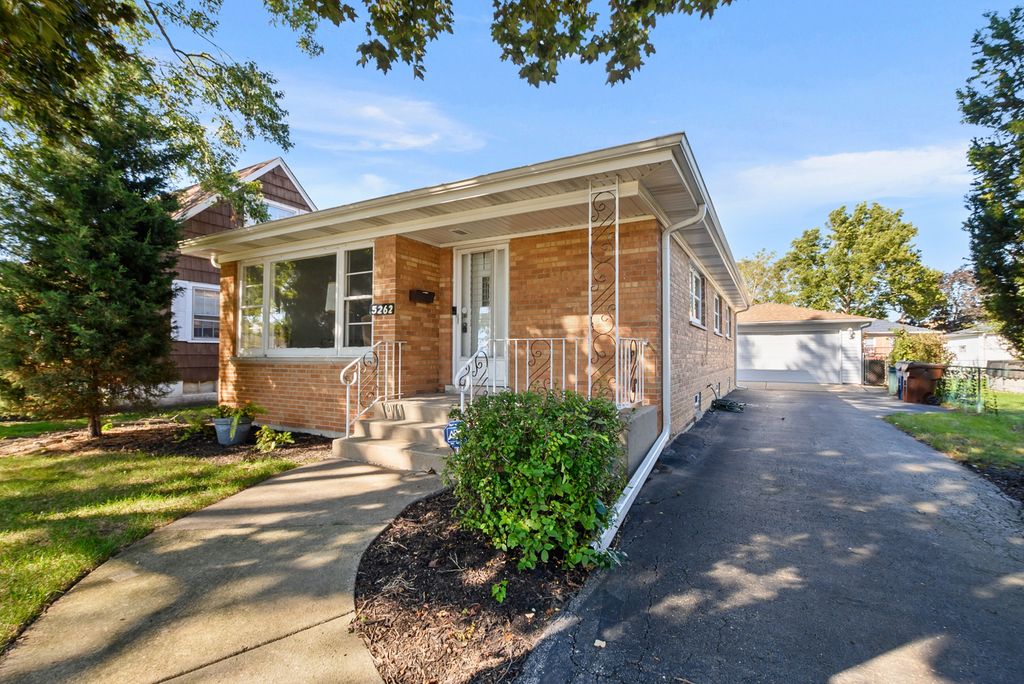 5262 Alexander Place, Oak Lawn, IL 60453 — exterior