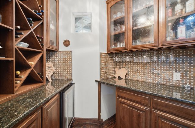 701 Cactus Rio Drive, Weatherford, TX 76087