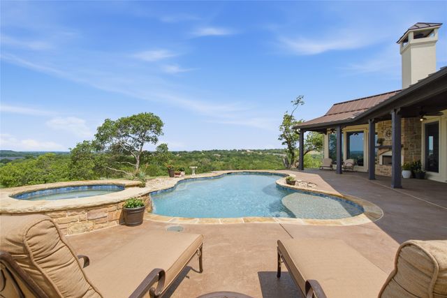 701 Cactus Rio Drive, Weatherford, TX 76087