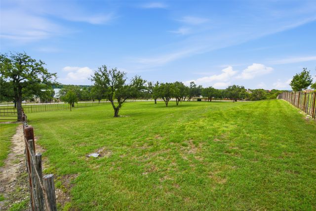701 Cactus Rio Drive, Weatherford, TX 76087