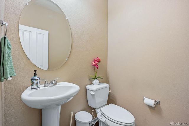 6230 Blue Water Circle, Castle Rock, CO 80108