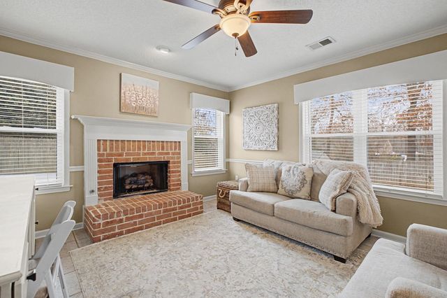 4633 MOLSONWOOD DR, Bartlett, TN 38135