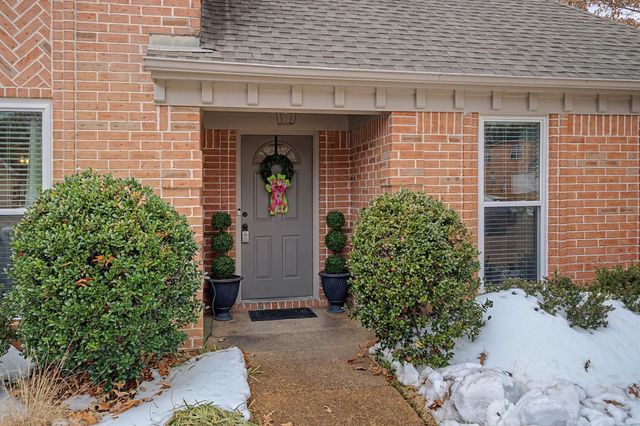 4633 MOLSONWOOD DR, Bartlett, TN 38135