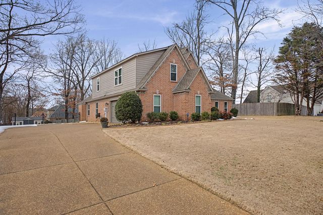 4633 MOLSONWOOD DR, Bartlett, TN 38135