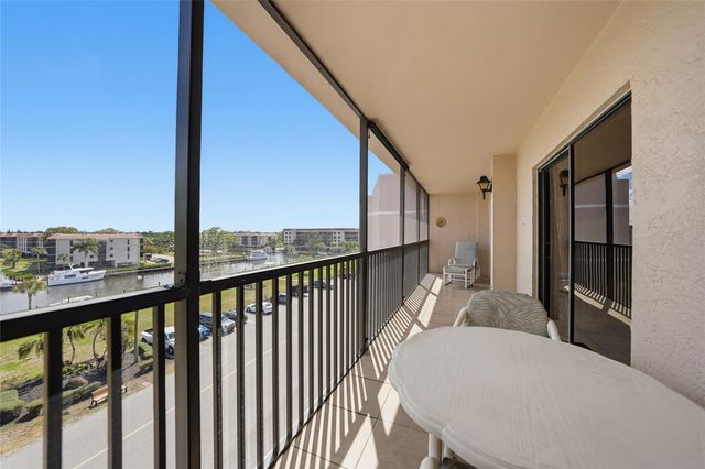 25188 MARION AVENUE F403, Punta Gorda, FL 33950