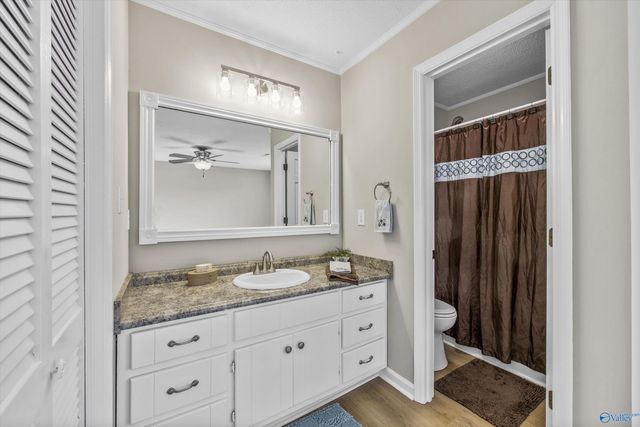 1821 SW Fitzgerald Drive, Decatur, AL 35603