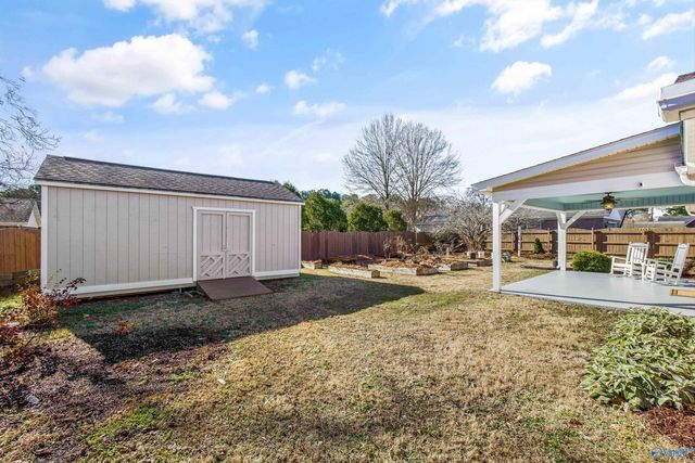 1821 SW Fitzgerald Drive, Decatur, AL 35603