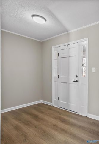 1821 SW Fitzgerald Drive, Decatur, AL 35603