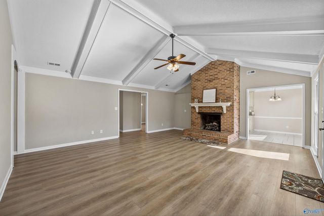 1821 SW Fitzgerald Drive, Decatur, AL 35603