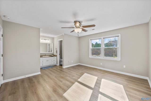 1821 SW Fitzgerald Drive, Decatur, AL 35603