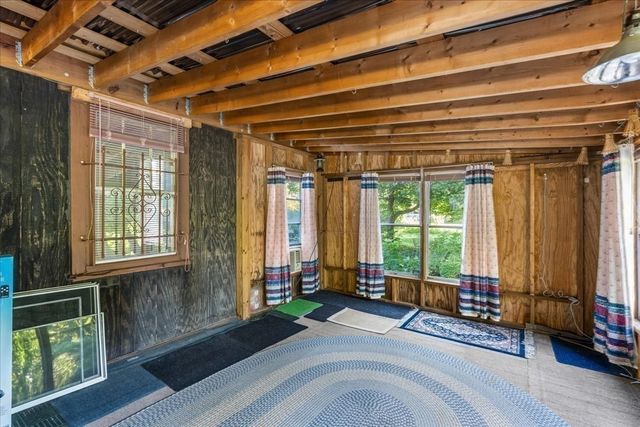 1055 S Franklin St, Holbrook, MA 02343