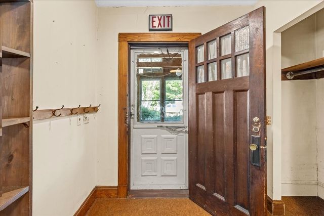 1055 S Franklin St, Holbrook, MA 02343