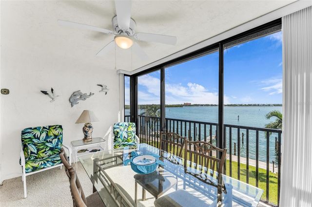 8977 MIDNIGHT PASS ROAD 219, Sarasota, FL 34242
