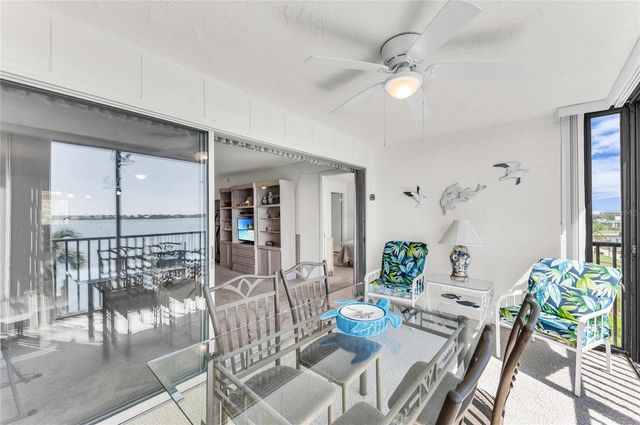 8977 MIDNIGHT PASS ROAD 219, Sarasota, FL 34242