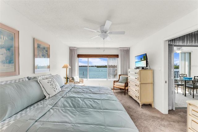 8977 MIDNIGHT PASS ROAD 219, Sarasota, FL 34242