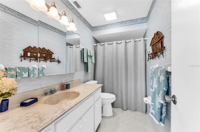 8977 MIDNIGHT PASS ROAD 219, Sarasota, FL 34242