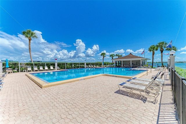 8977 MIDNIGHT PASS ROAD 219, Sarasota, FL 34242