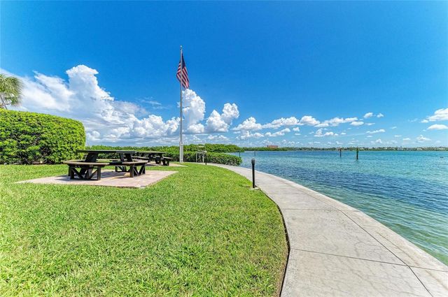 8977 MIDNIGHT PASS ROAD 219, Sarasota, FL 34242