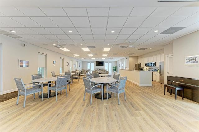 8977 MIDNIGHT PASS ROAD 219, Sarasota, FL 34242