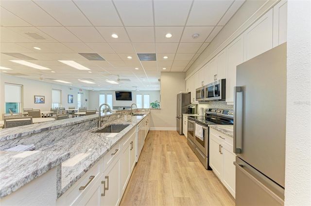 8977 MIDNIGHT PASS ROAD 219, Sarasota, FL 34242