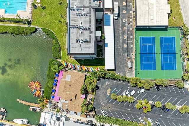 8977 MIDNIGHT PASS ROAD 219, Sarasota, FL 34242