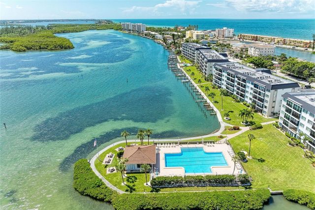 8977 MIDNIGHT PASS ROAD 219, Sarasota, FL 34242