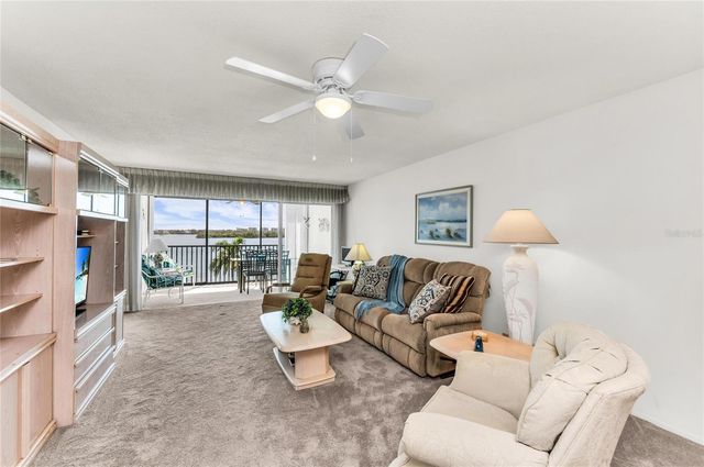 8977 MIDNIGHT PASS ROAD 219, Sarasota, FL 34242