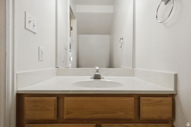 794 E 950 S, Provo, UT 84606