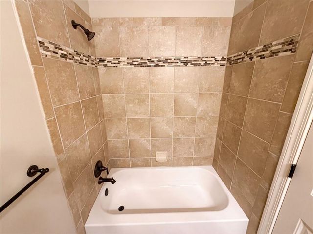 8785 Ellesmere Drive, Cumming, GA 30041