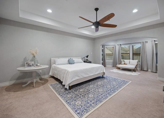 120 April Wind Drive E, Montgomery, TX 77356