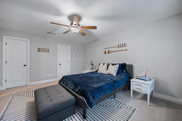 120 April Wind Drive E, Montgomery, TX 77356