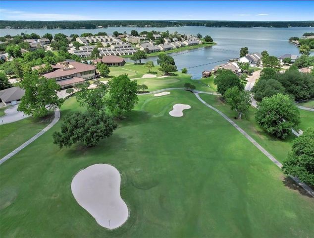 120 April Wind Drive E, Montgomery, TX 77356