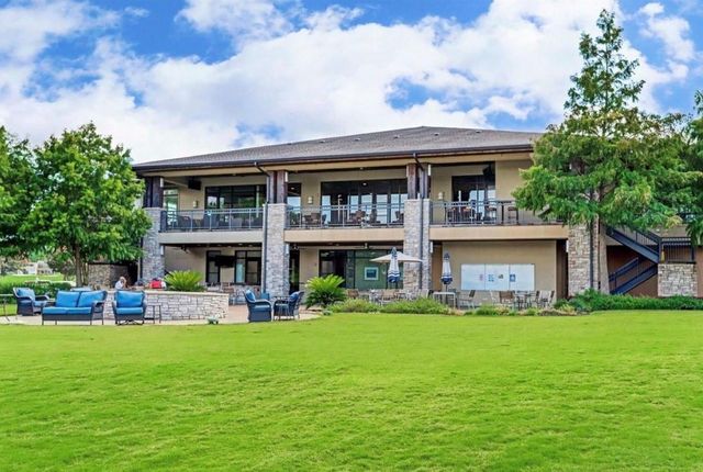 120 April Wind Drive E, Montgomery, TX 77356