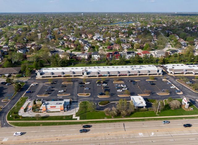 1600 W Algonquin Road, Hoffman Estates, IL 60192