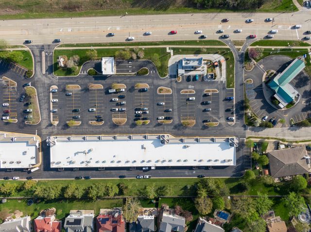 1600 W Algonquin Road, Hoffman Estates, IL 60192